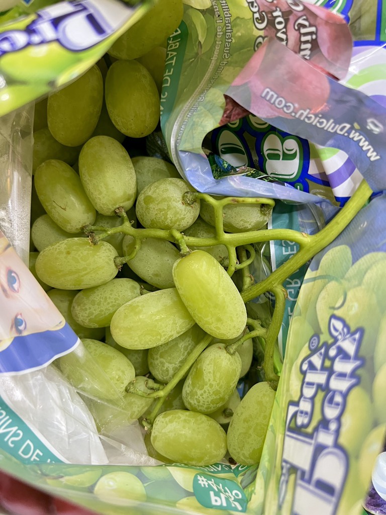 Nho xanh Mỹ Pretty (Sugar Drops) trái dài