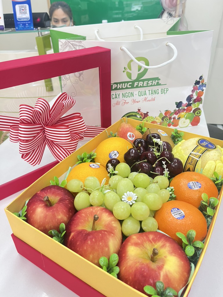 Hộp quà tặng trái cây cao cấp 8000