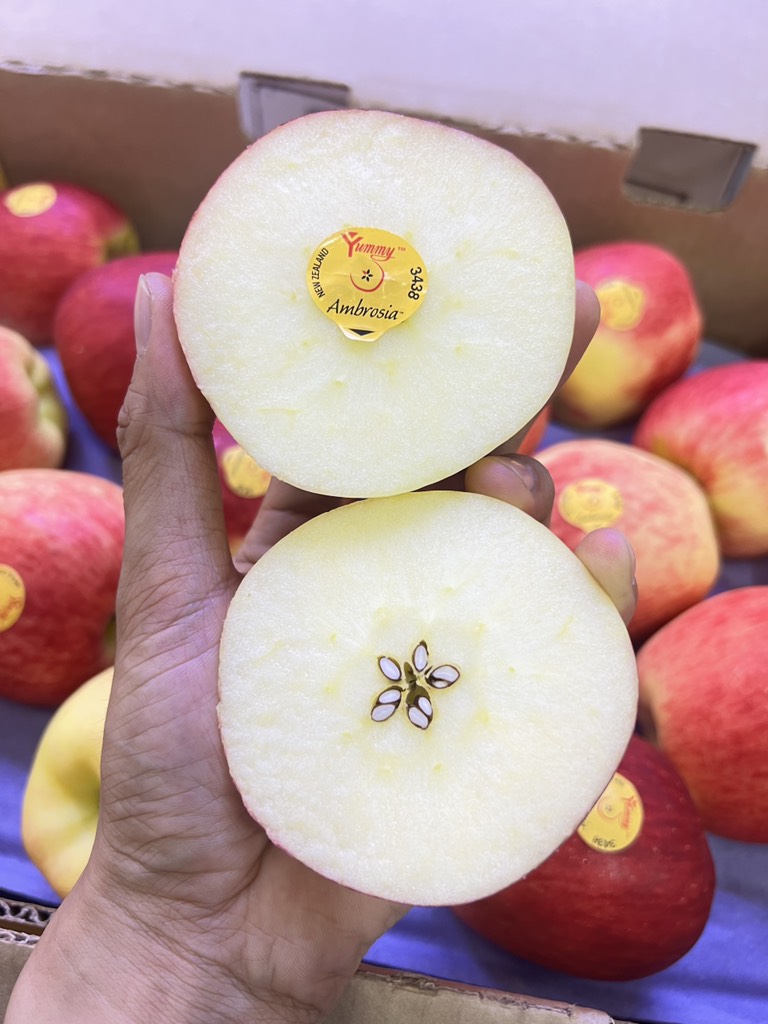 Táo Ambrosia Mỹ size 28