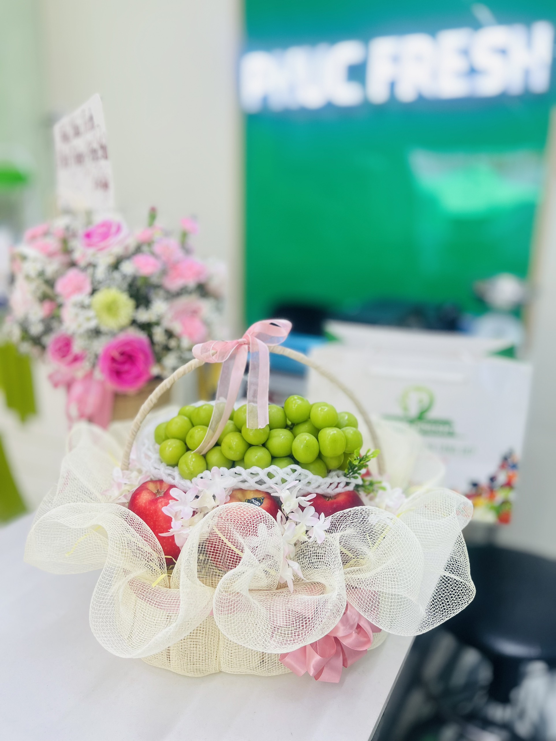 Giỏ quà trái cây cao cấp voan 850