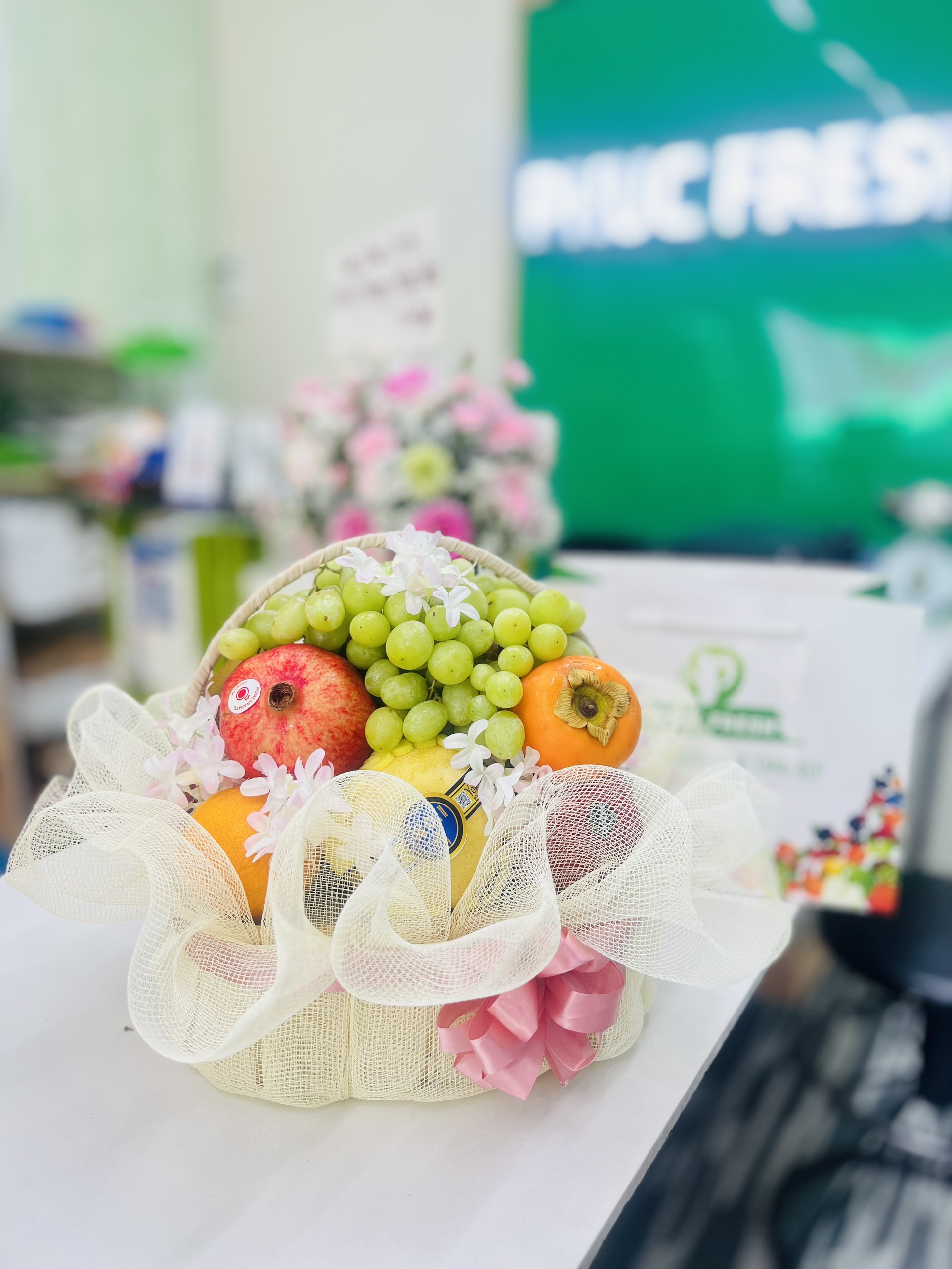 Giỏ quà tặng trái cây cao cấp voan 1000