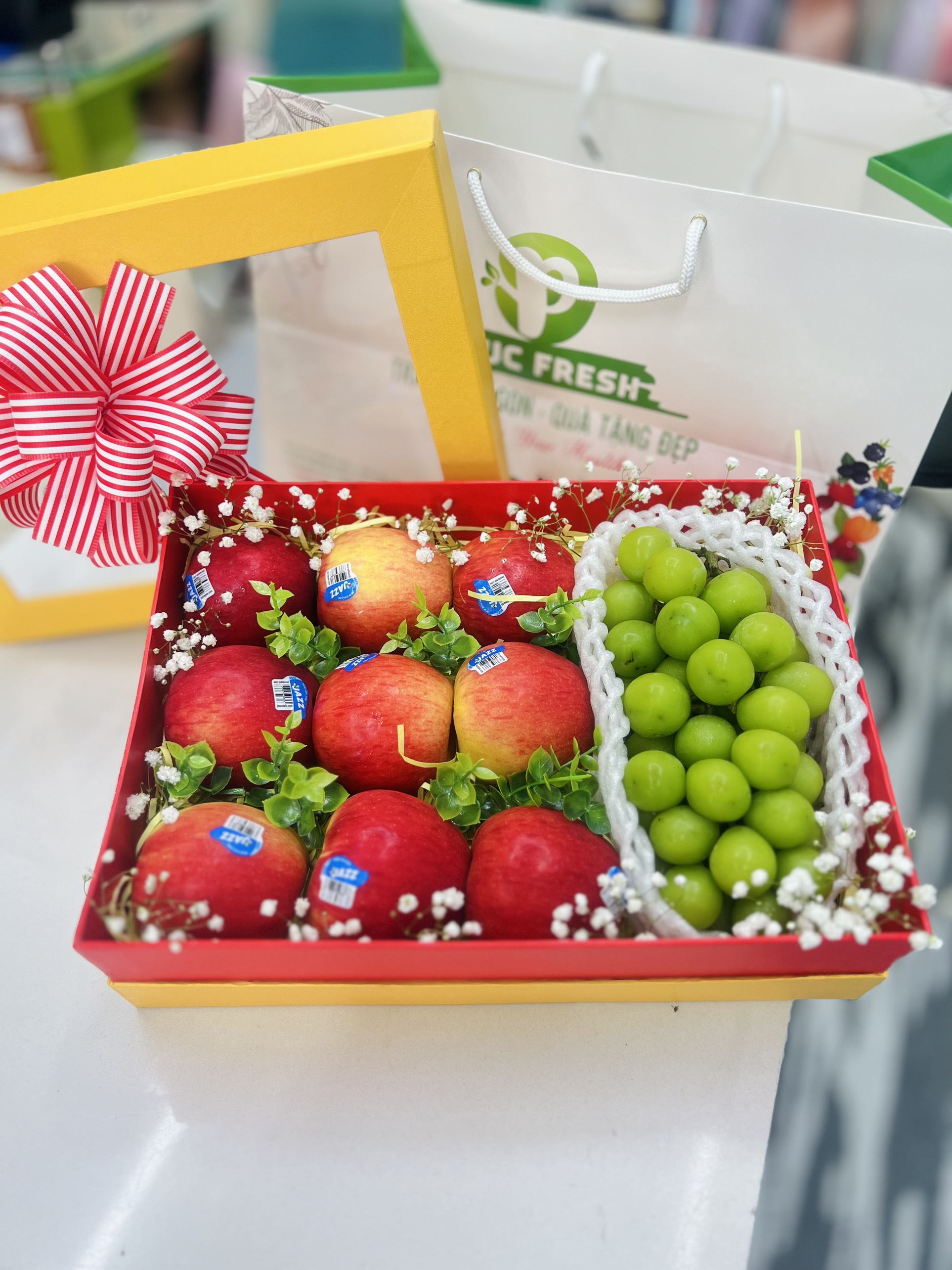 Hộp quà tặng trái cây cao cấp 600