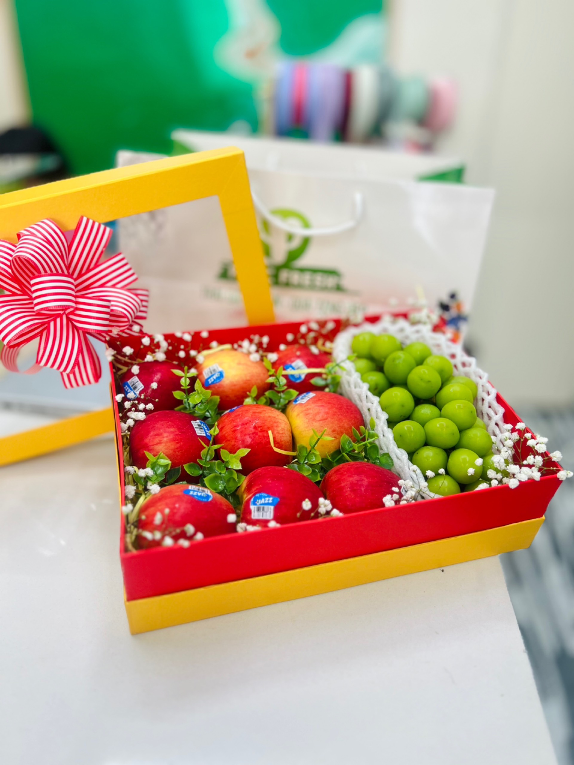 Hộp quà tặng trái cây cao cấp 600