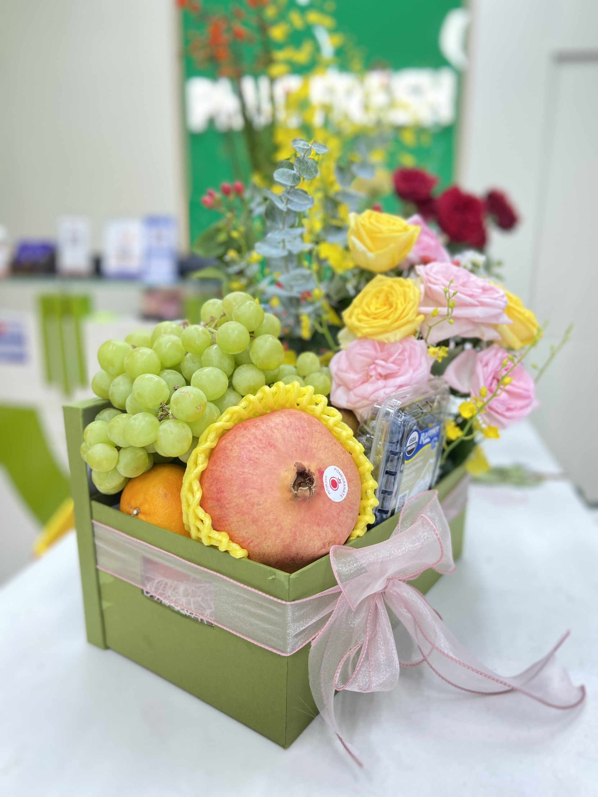 Hộp quà tặng trái cây cao cấp hoa tươi 800