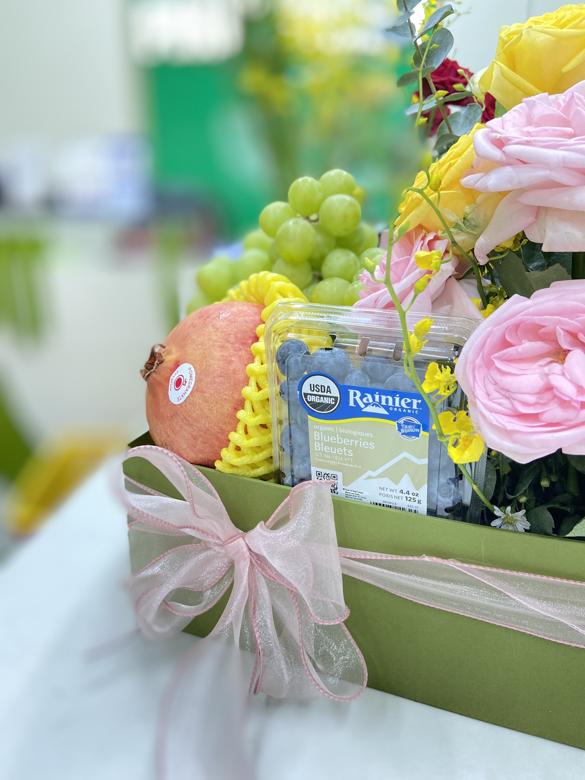 Hộp quà tặng trái cây cao cấp hoa tươi 800