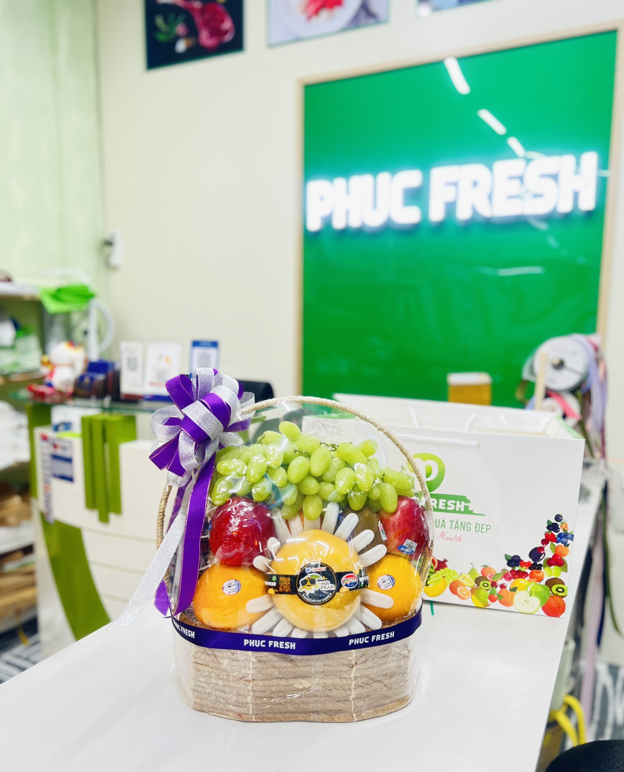 Giỏ quà tặng trái cây cao cấp 10001