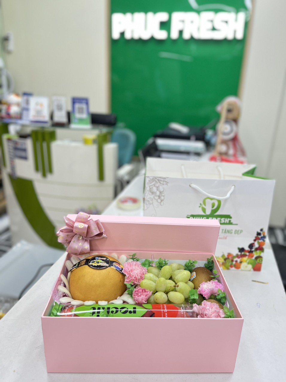 Hộp quà tặng trái cây cao câp 550