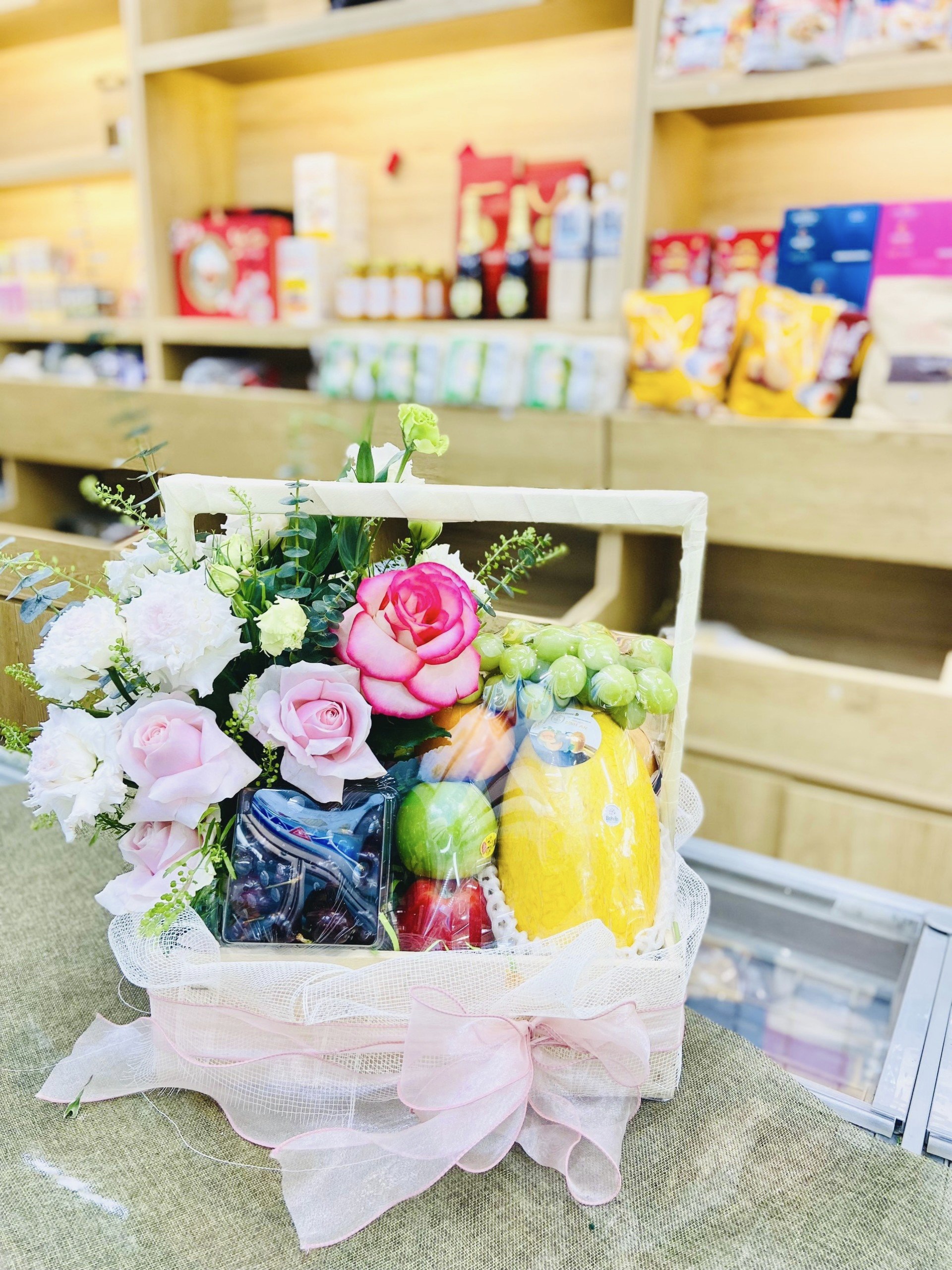 Giỏ quà tặng trái cây cao cấp 1300-13