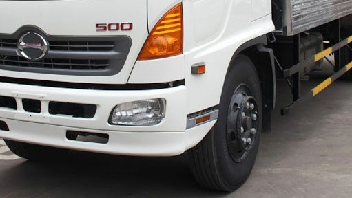 Hino FC9JNTC 6.5 tấn thùng bạt