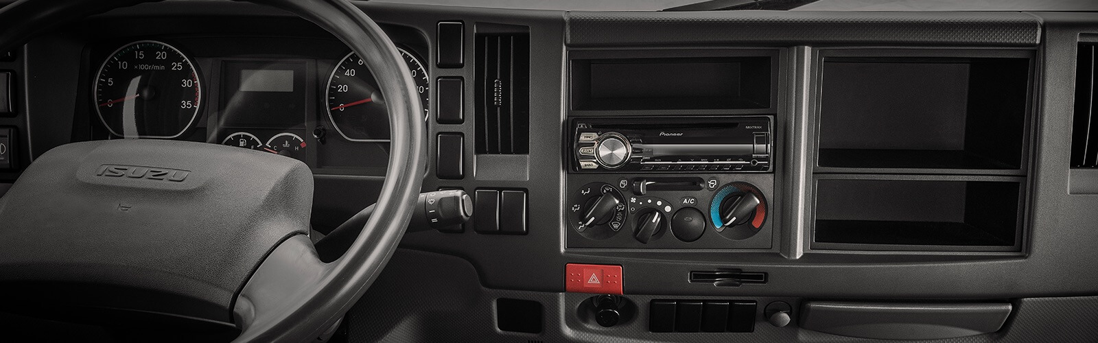 Isuzu FVR34SE4 8 tấn thùng lửng