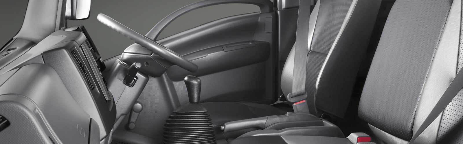 Isuzu NPR85KE4 4 tấn thùng lửng