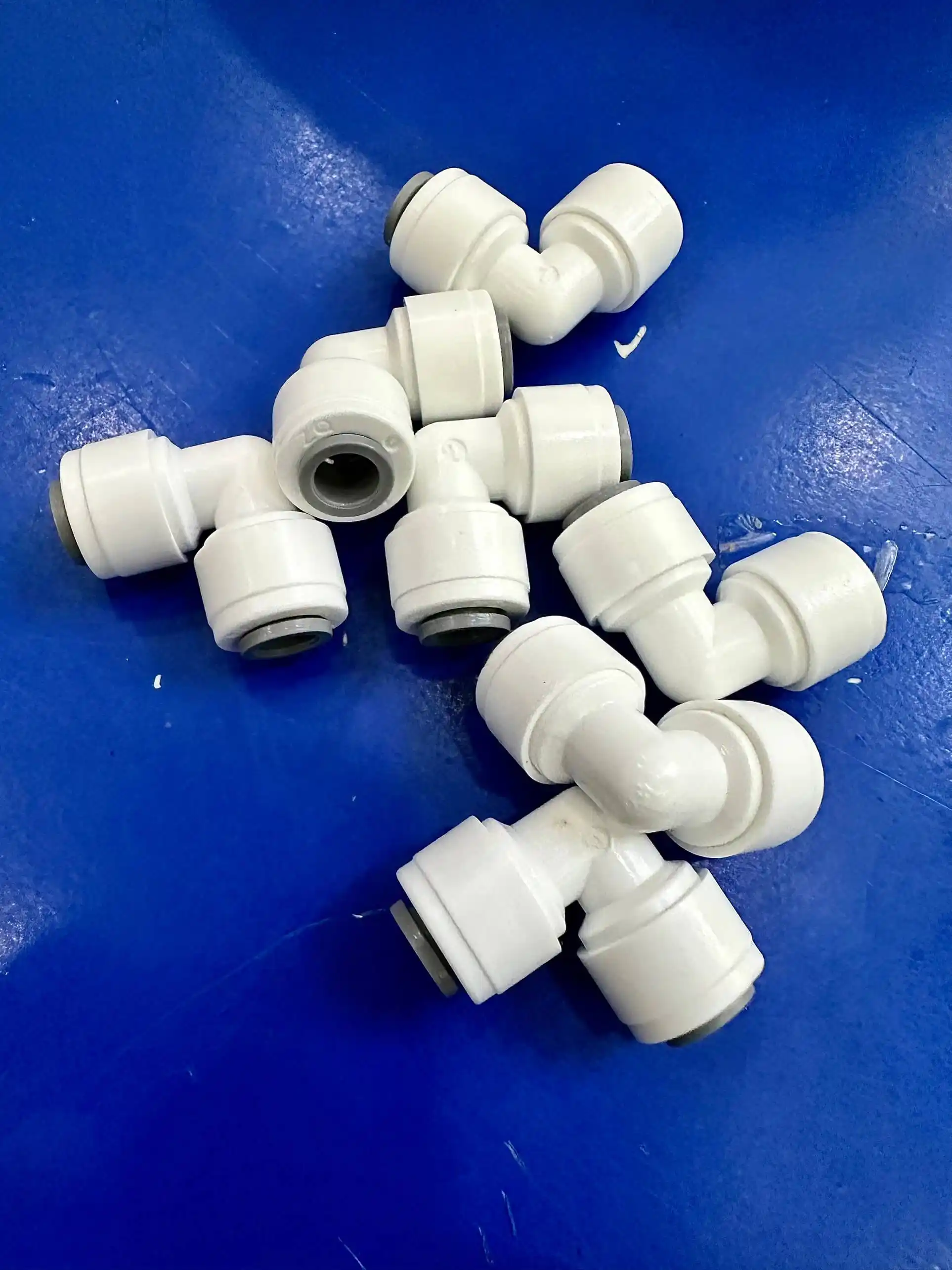 Co nối nhanh 2 đầu dây 6 dùng cho máy lọc nước