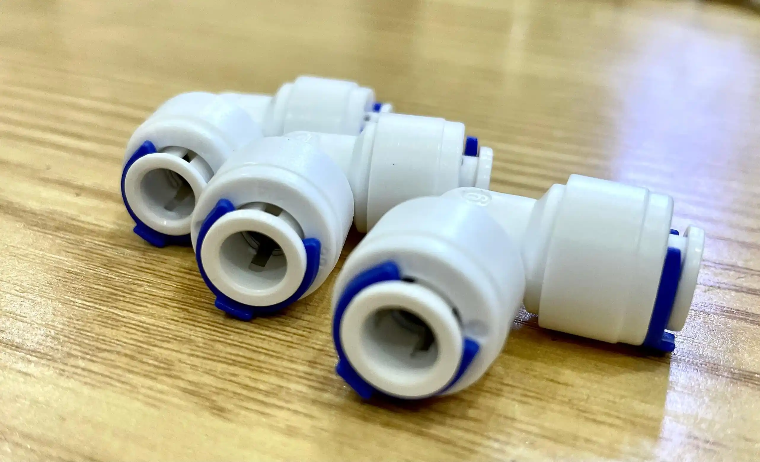 Co nối nhanh 2 đầu dây 6 dùng cho máy lọc nước