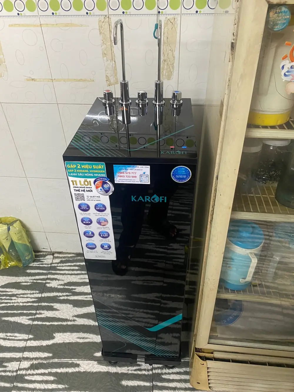 Máy lọc nước nóng lạnh Karofi KAD-M68 11 lõi - Phương Anh Water