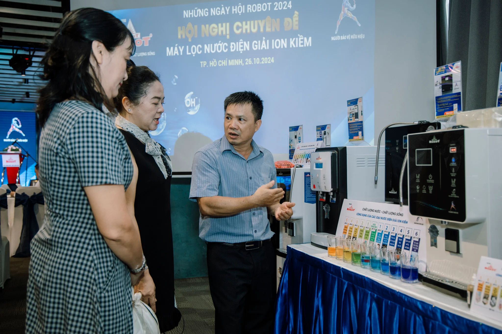 Hội nghị chuyên đề "Máy lọc nước điện giải ION Kiềm" 2024 cùng Robot