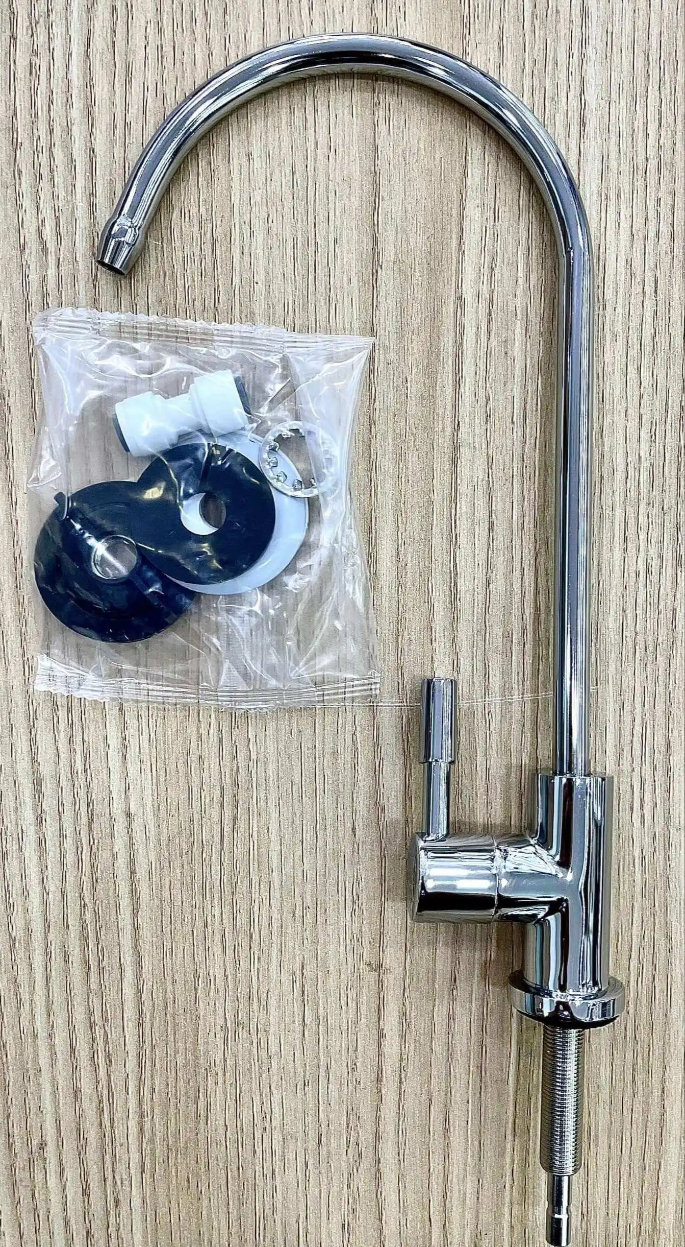 Vòi gạt inox bóng nối nhanh chính hãng Karofi 