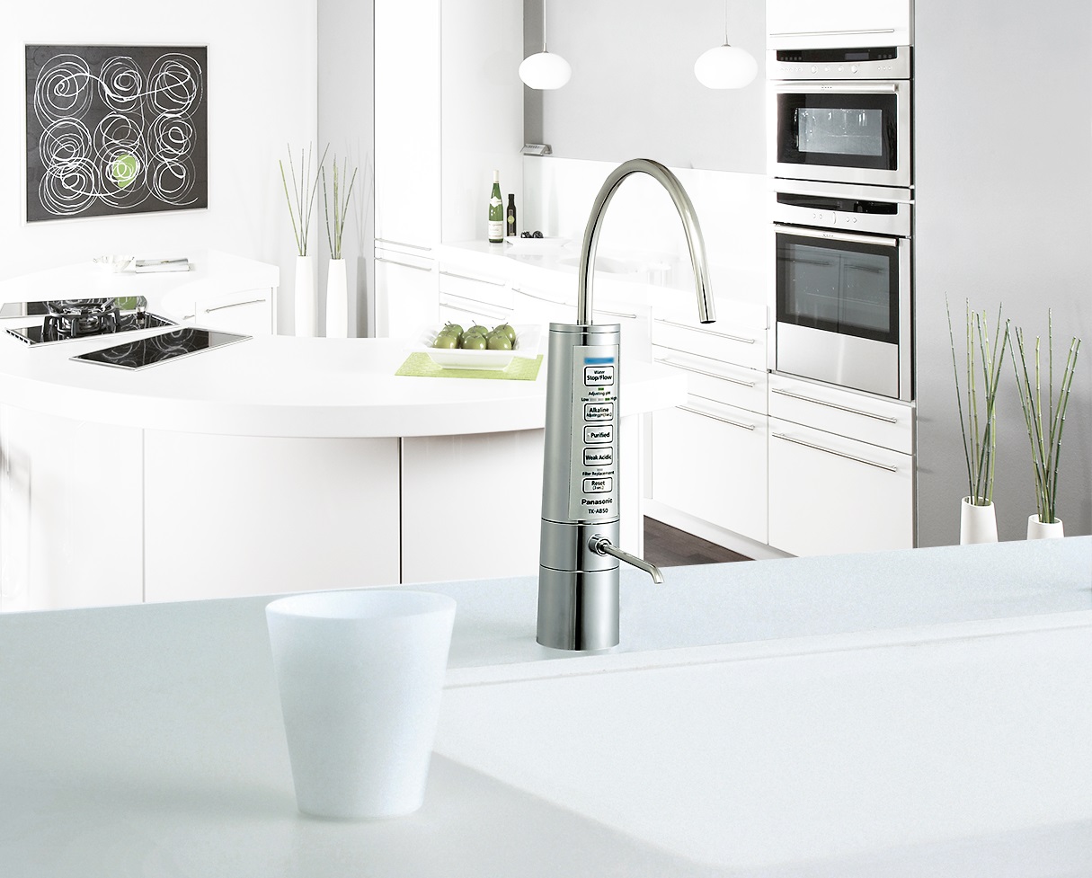 Máy lọc nước ION Kiềm Panasonic TK-AB50