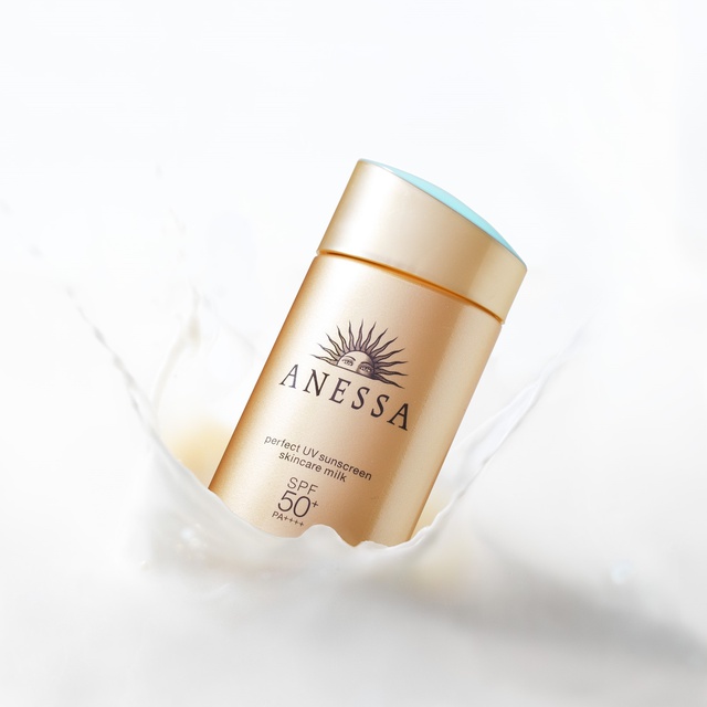 Anessa Perfect UV Sunscreen Milk