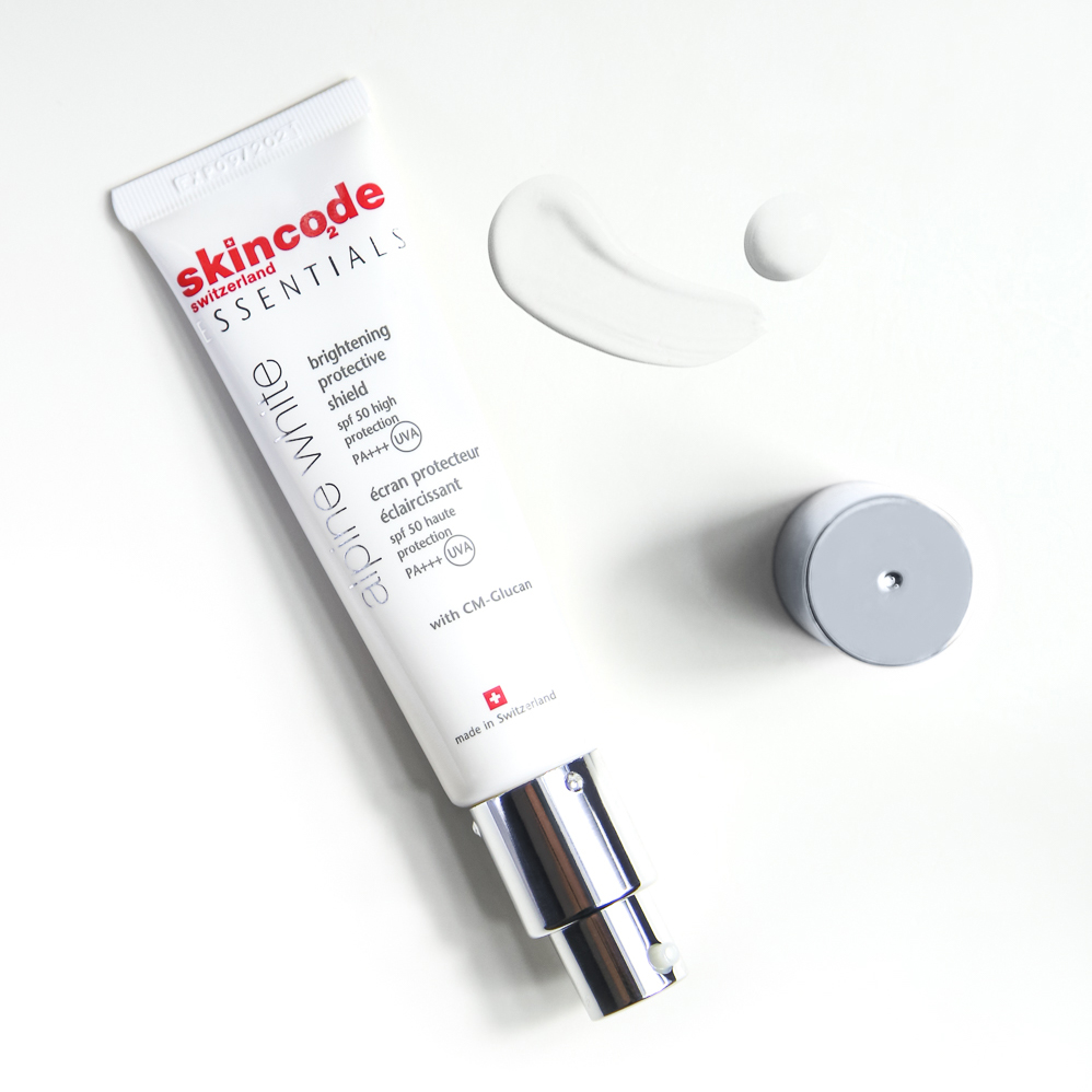 Skincode Essentials Ailine White Brightening Protective Shield