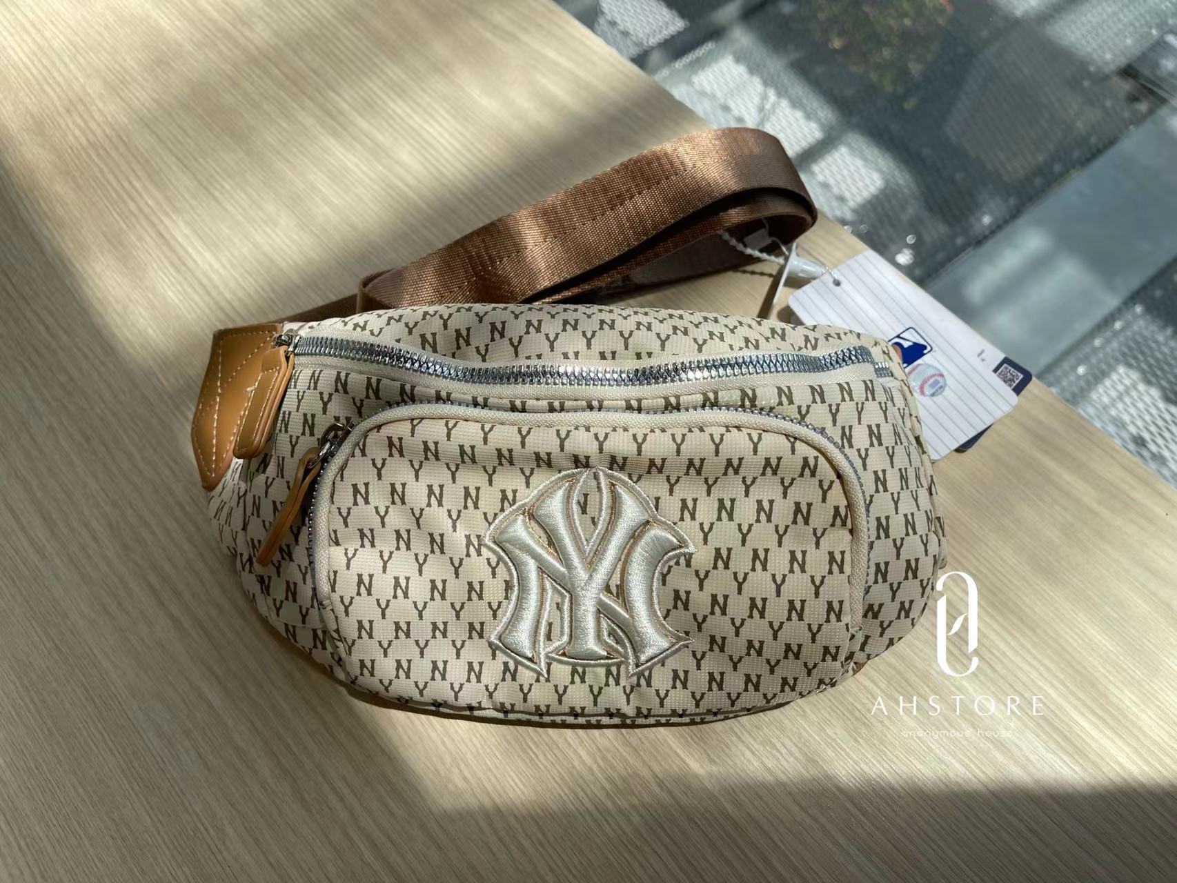   MLB NEW 2023 Túi bao tử NY MONOGRAM WAIST BAG BLACK  ẢNH THẬT  XUẤT  DƯ XỊN 100  CÓ SẴN HÀNG  CAM KẾT CHUẨN XỊN  Shopee Việt Nam