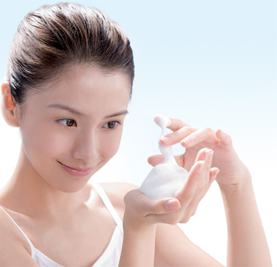 3 bước chăm sóc giúp da luôn đẹp rạng ngời 3 bước chăm sóc giúp da luôn đẹp rạng ngời