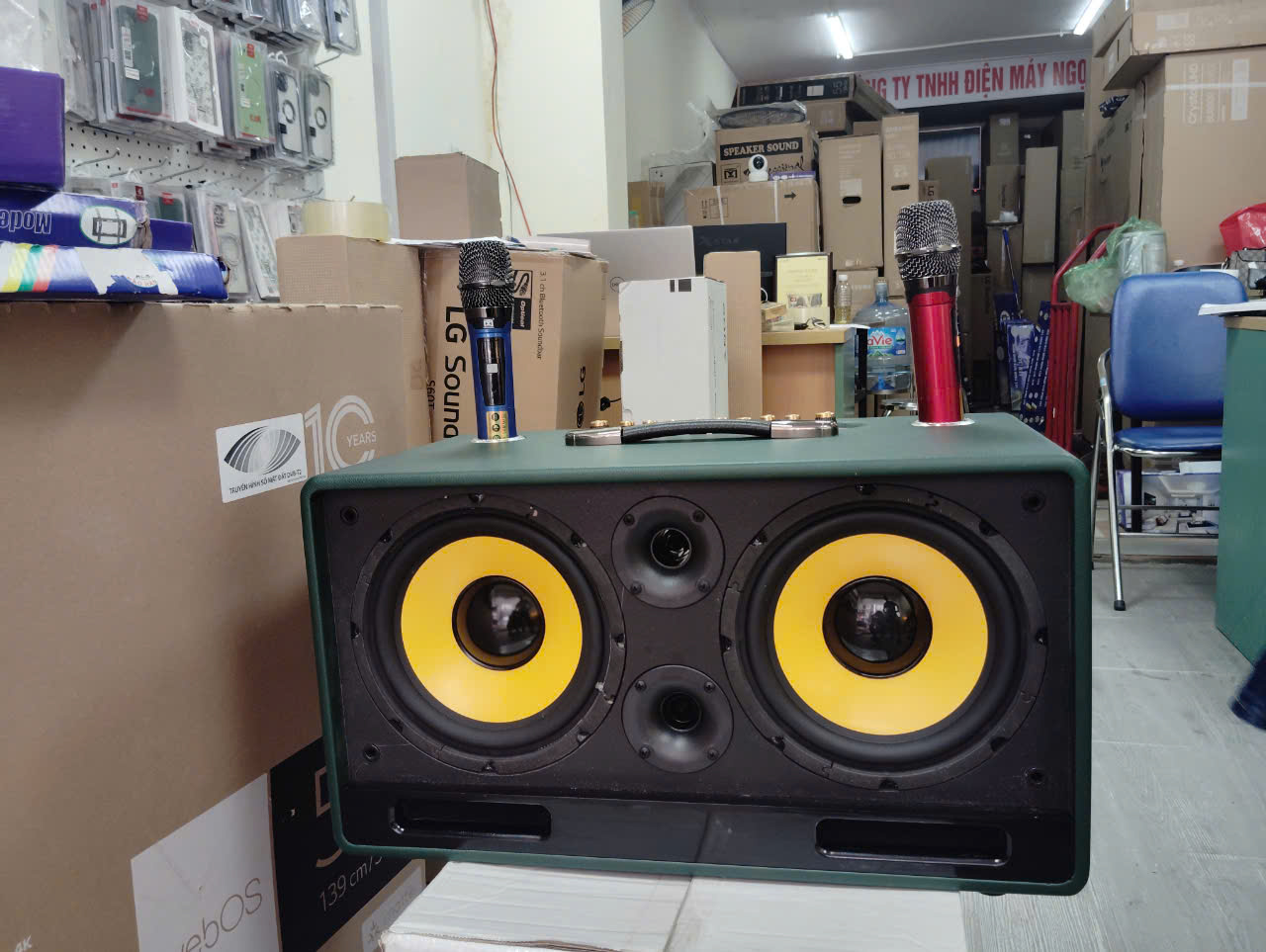 Loa xách tay MT 39 Karaoke tặng 2 Mic