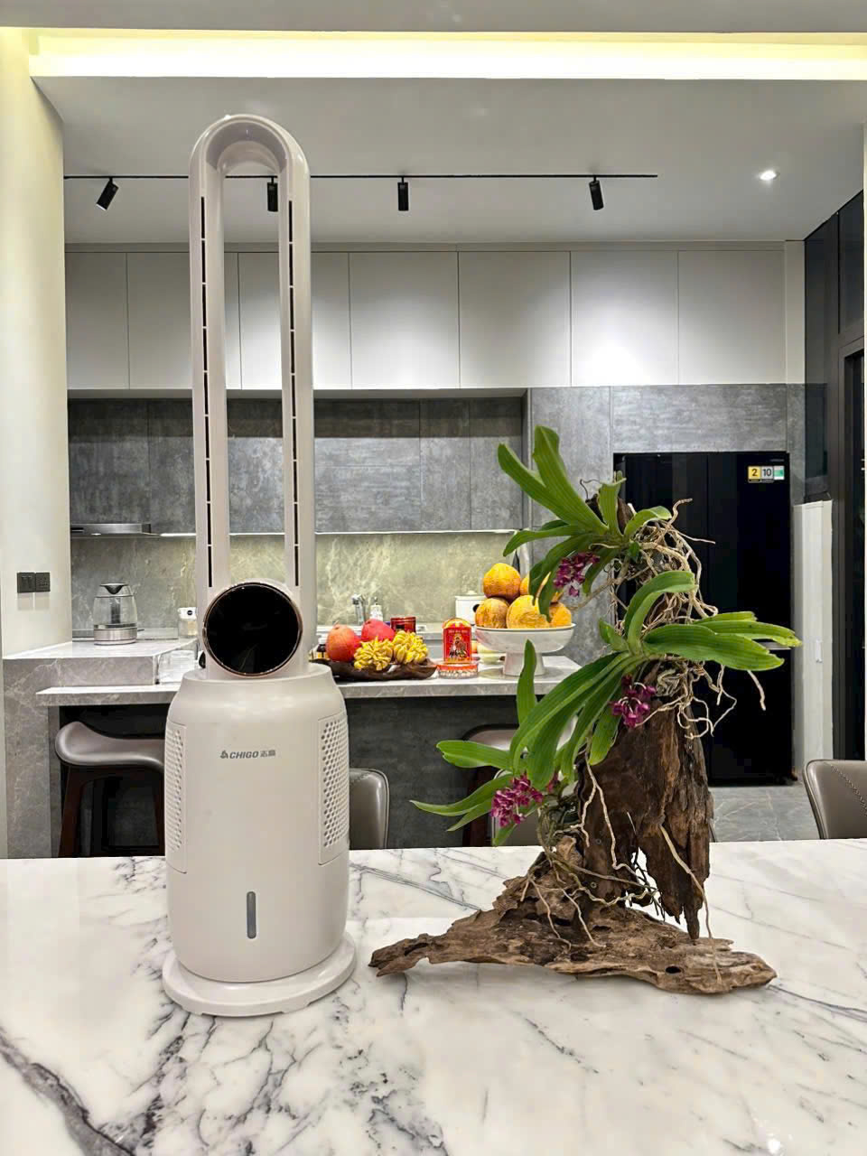 Quạt Không Cánh Lọc Không Khí Làm Mát Bằng Hơi Nước- Khử Trùng UV 5IN1 CHIGO 2025- Bảo Hành 12 Tháng