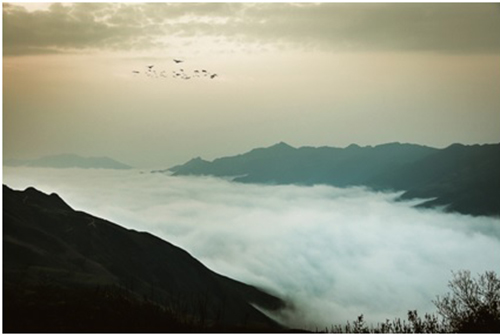 10 DAY SAPA TREKKING TOURS: Y TY - BAC HA ADVENTURE