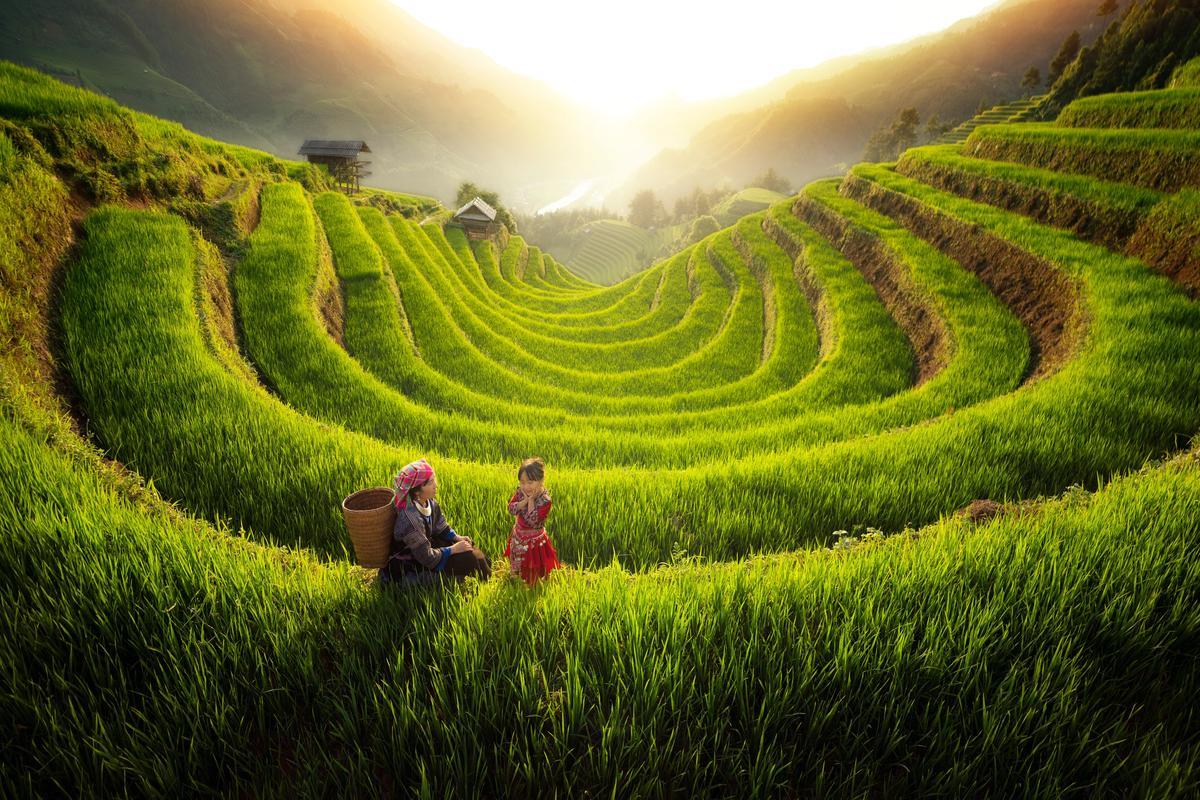 10 DAY EPIC TREK. PU LUONG - MU CANG CHAI - Y TY - BAC HA ADVENTURE