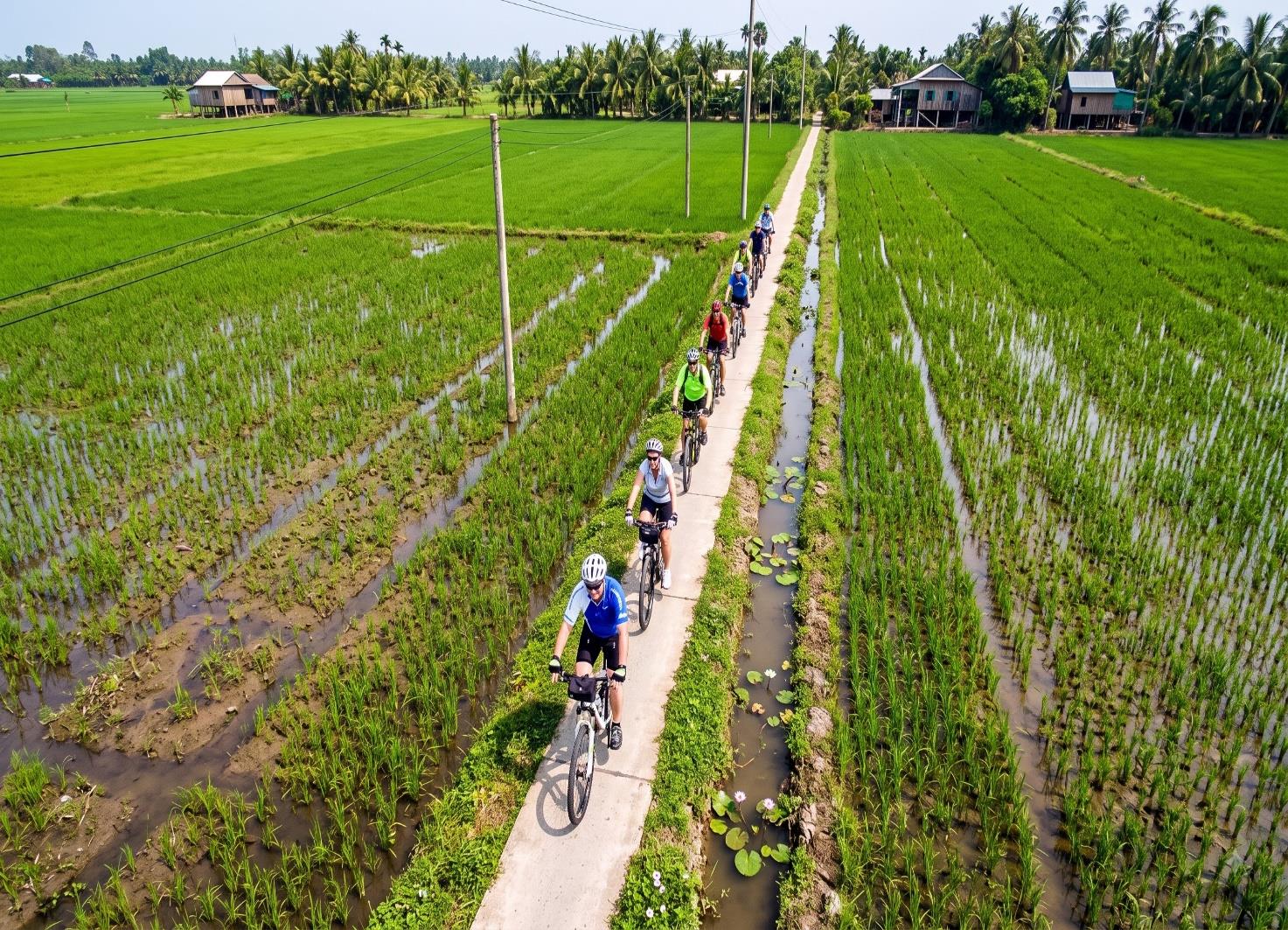 12 DAY VIETNAM -CAMBODIA BICYCLE TOURS