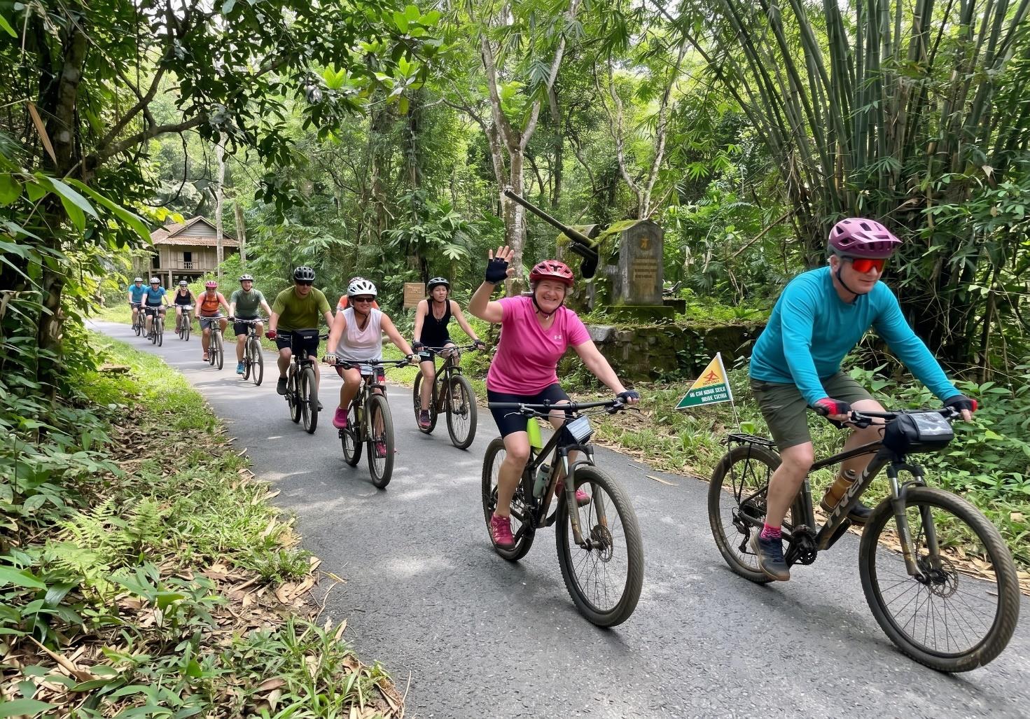 15 DAY LEGENDARY ROAD HANOI - HOI AN BICYCLE TOUR