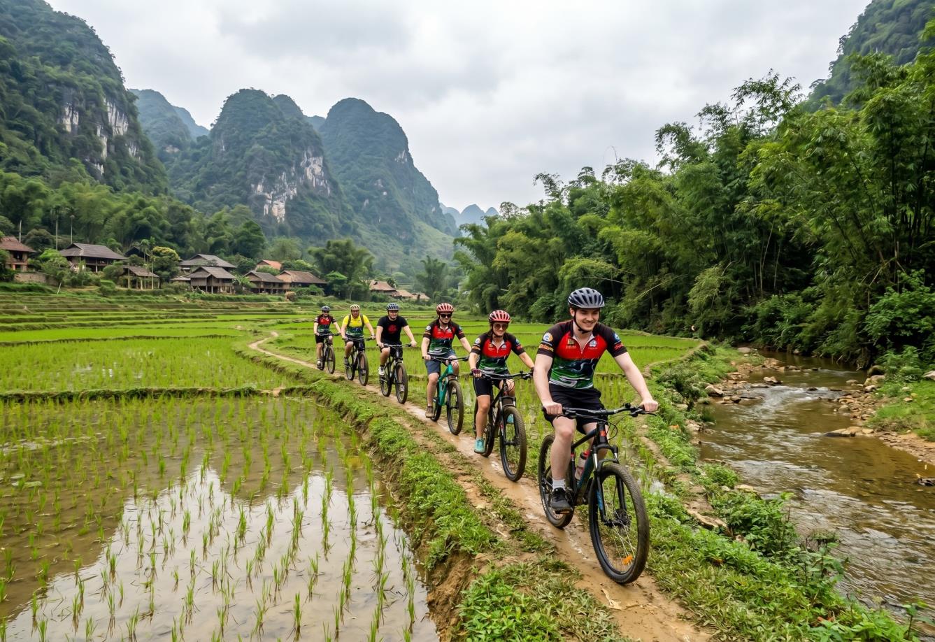 5 DAY MOC CHAU - MAI CHAU - PU LUONG BICYCLE TOURS