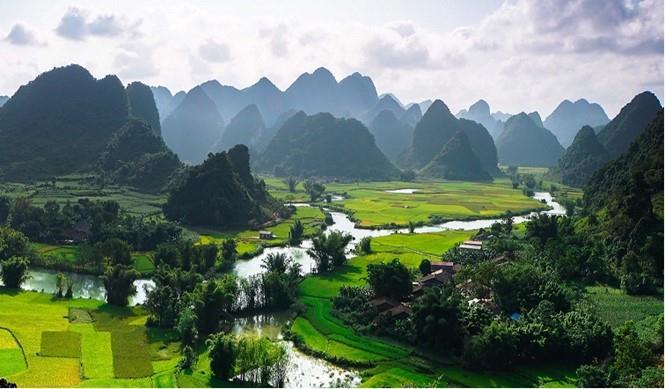 7 DAY MAGICAL CAO BANG LOOP MOUNTAIN BIKE TOURS