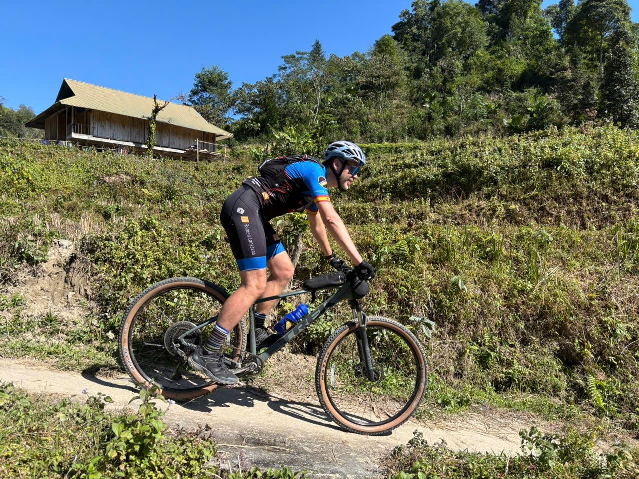 8 DAY HA GIANG LOOP CYCLING TOURS
