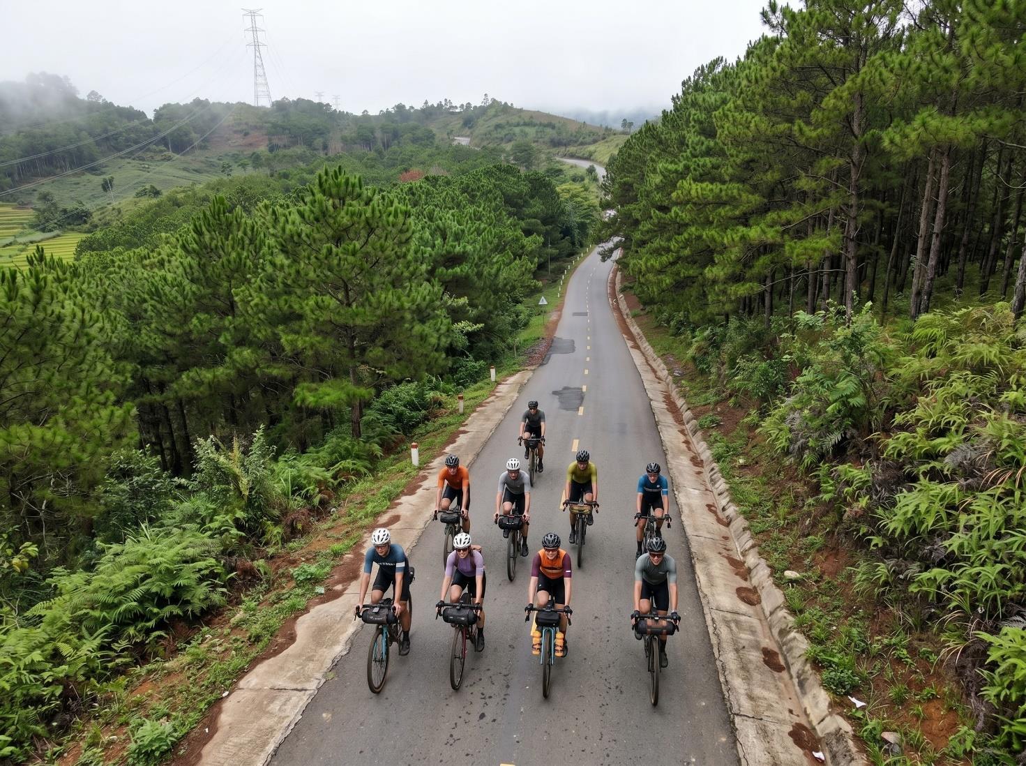 09 DAY CENTRAL COAST VIETNM CYCLING TOUR| HUE - NHA TRANG BIKE TOUR ADVENTURE