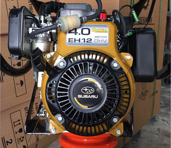 động cơ Robin EH12