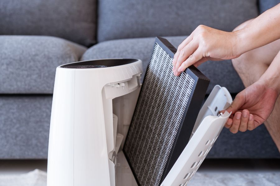 Lắp ráp máy lọc không khí 