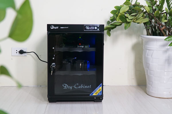  Tủ chống ẩm Fujie DHC040