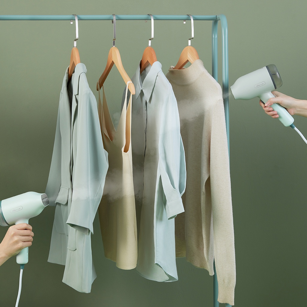 QT - Bàn ủi hơi nước cầm tay Bear GTJ-B10S1 - Hàng chính hãng