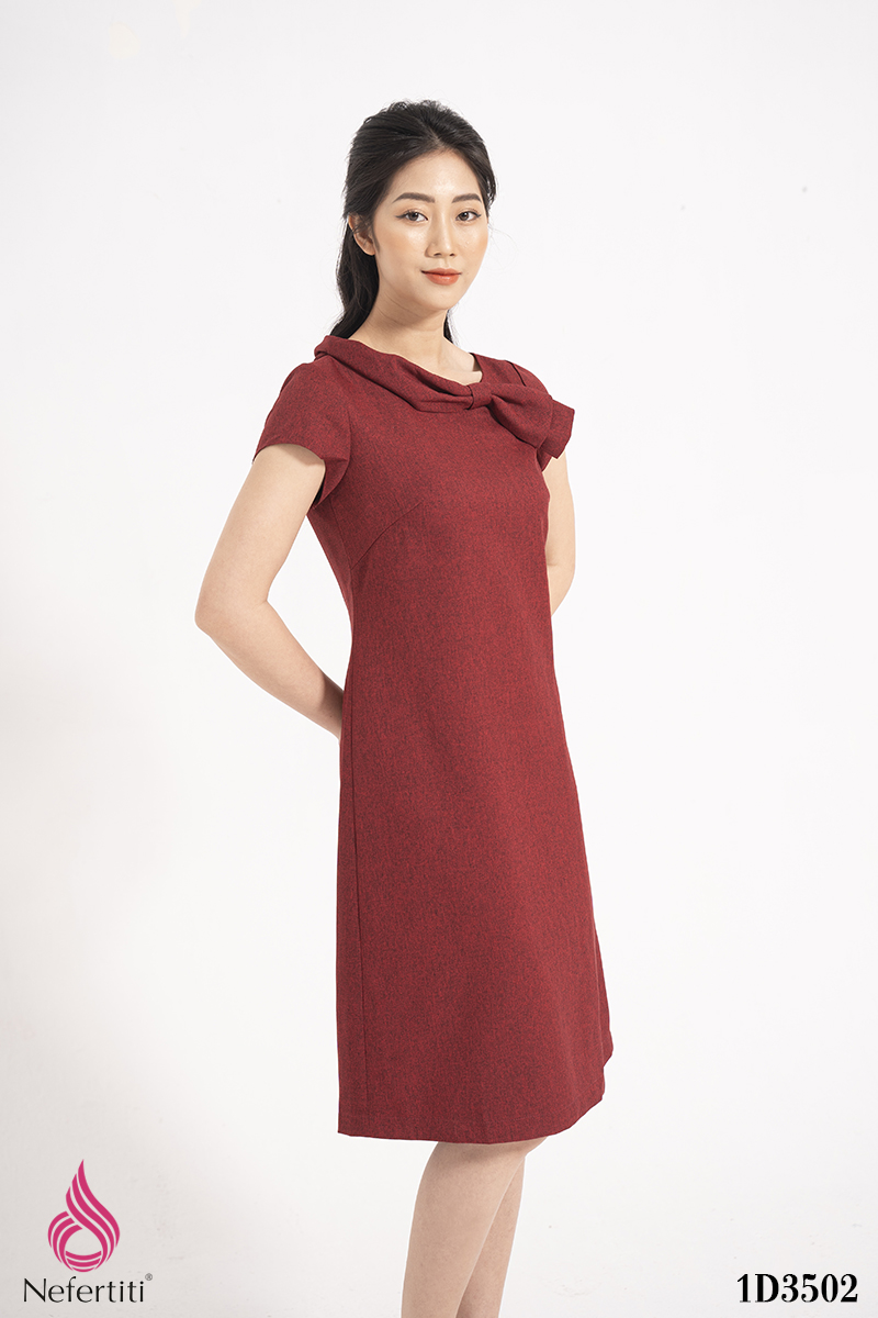 1D3502 - ĐẦM ĐỎ CỔ NƠ CÁCH ĐIỆU DÁNG SUÔNG