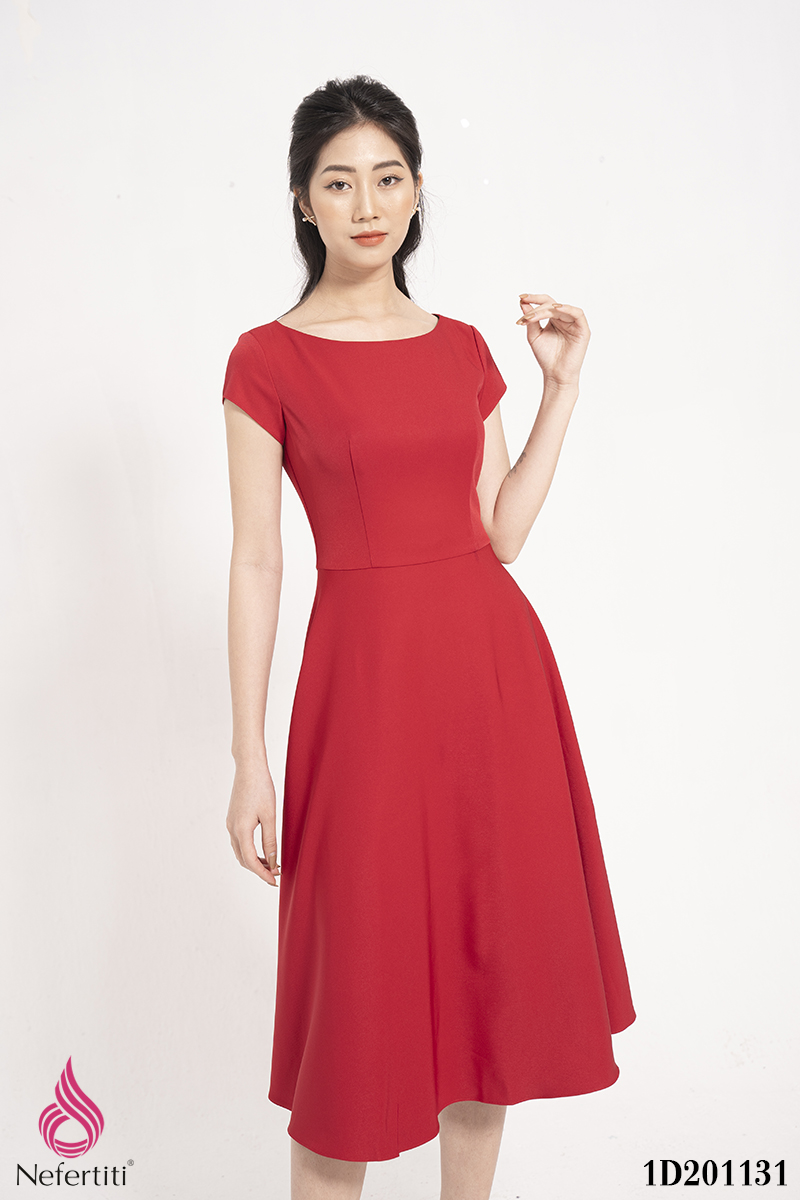 1D201131 - ĐẦM ĐỎ DÁNG XÒE