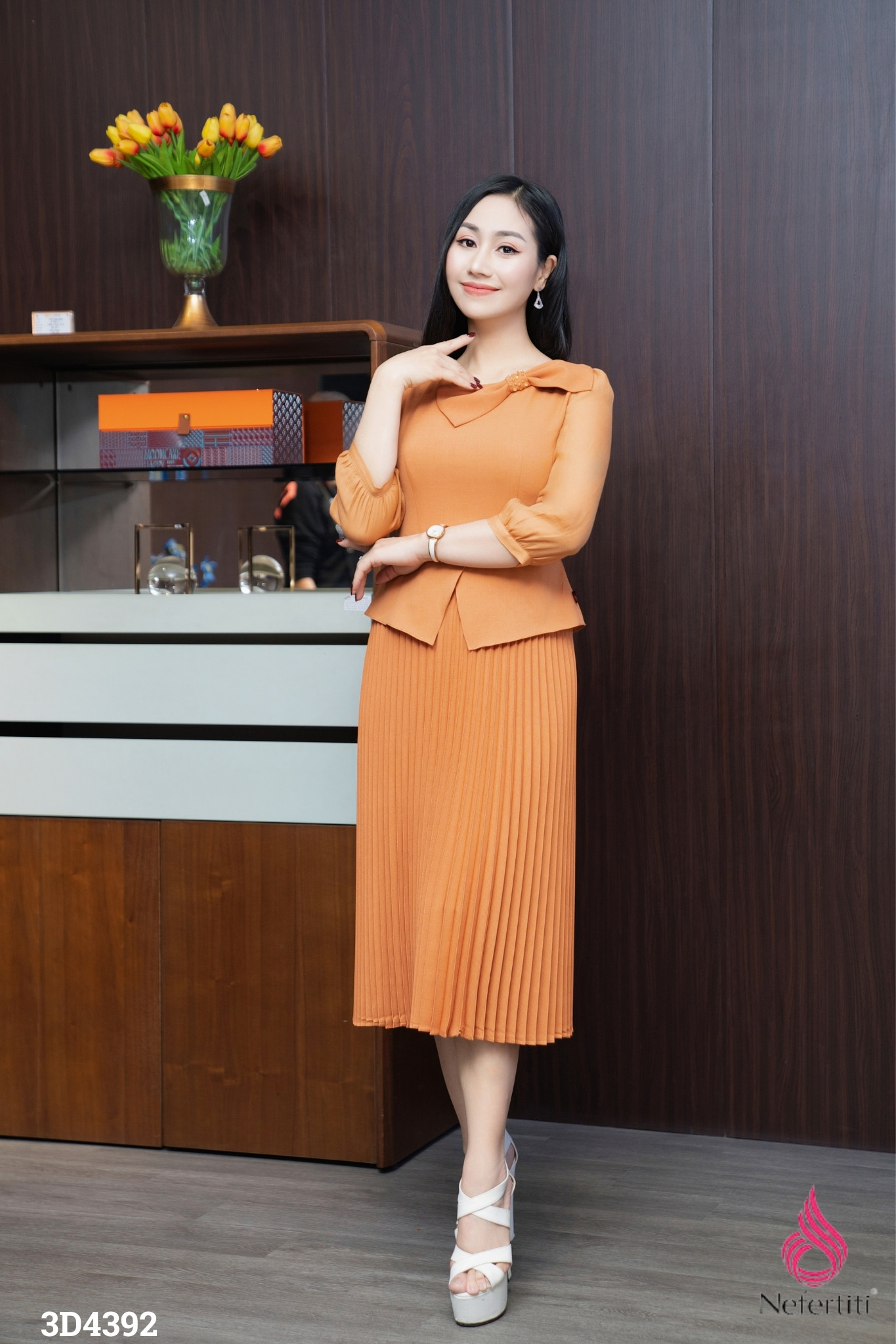 3D4392- ĐẦM LIỀN CHÂN XẾP LY DÀI TAY