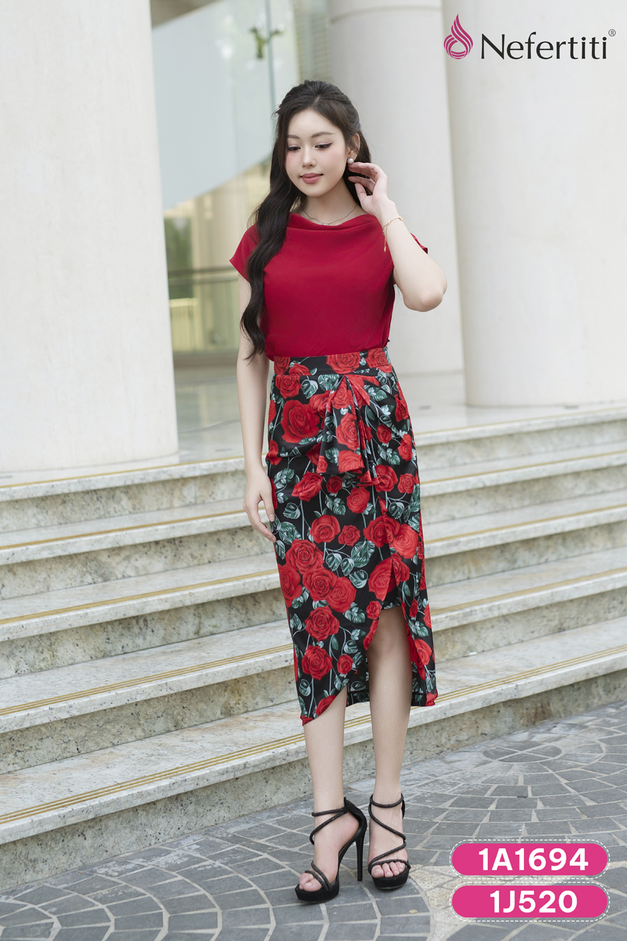 1J520 - Chân Váy Họa Tiết Hoa Đỏ