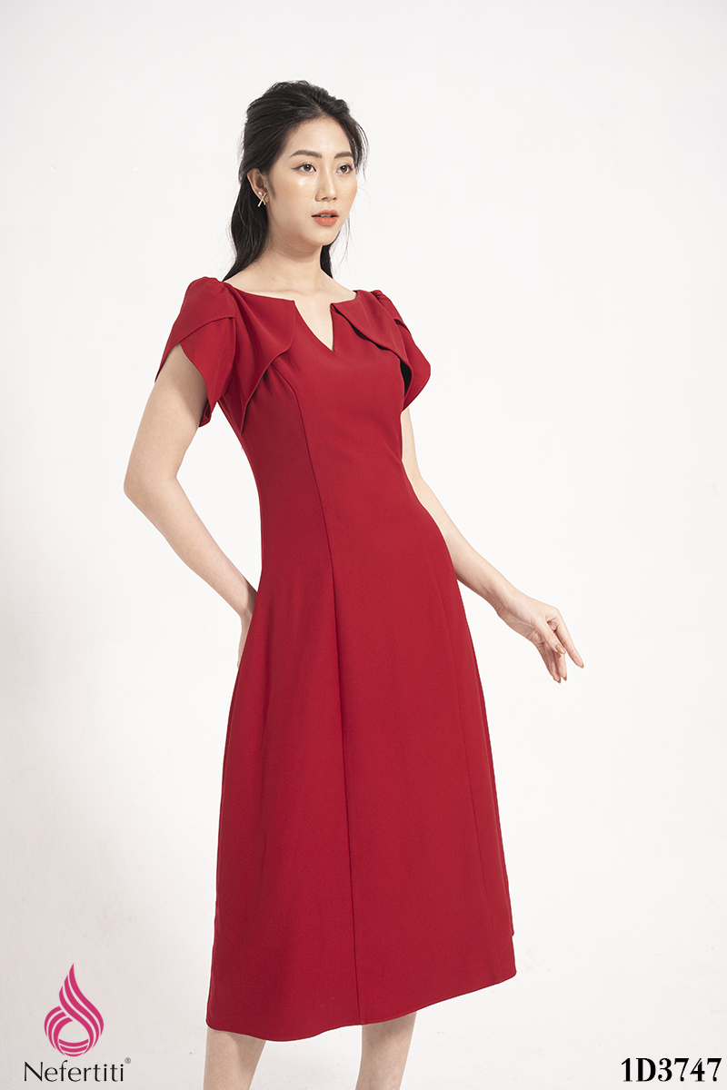 1D3747 - ĐẦM ĐỎ DÁNG XÒE