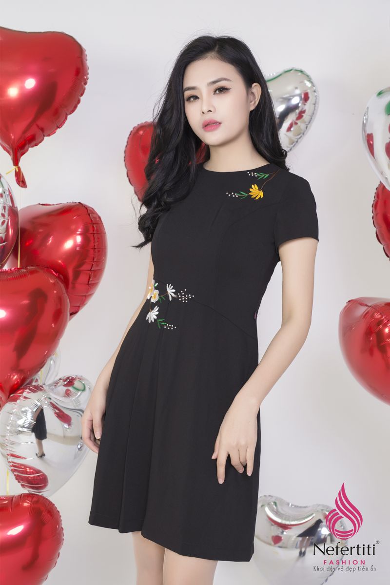 3D2843 - ĐẦM XÒE HỌA TIẾT