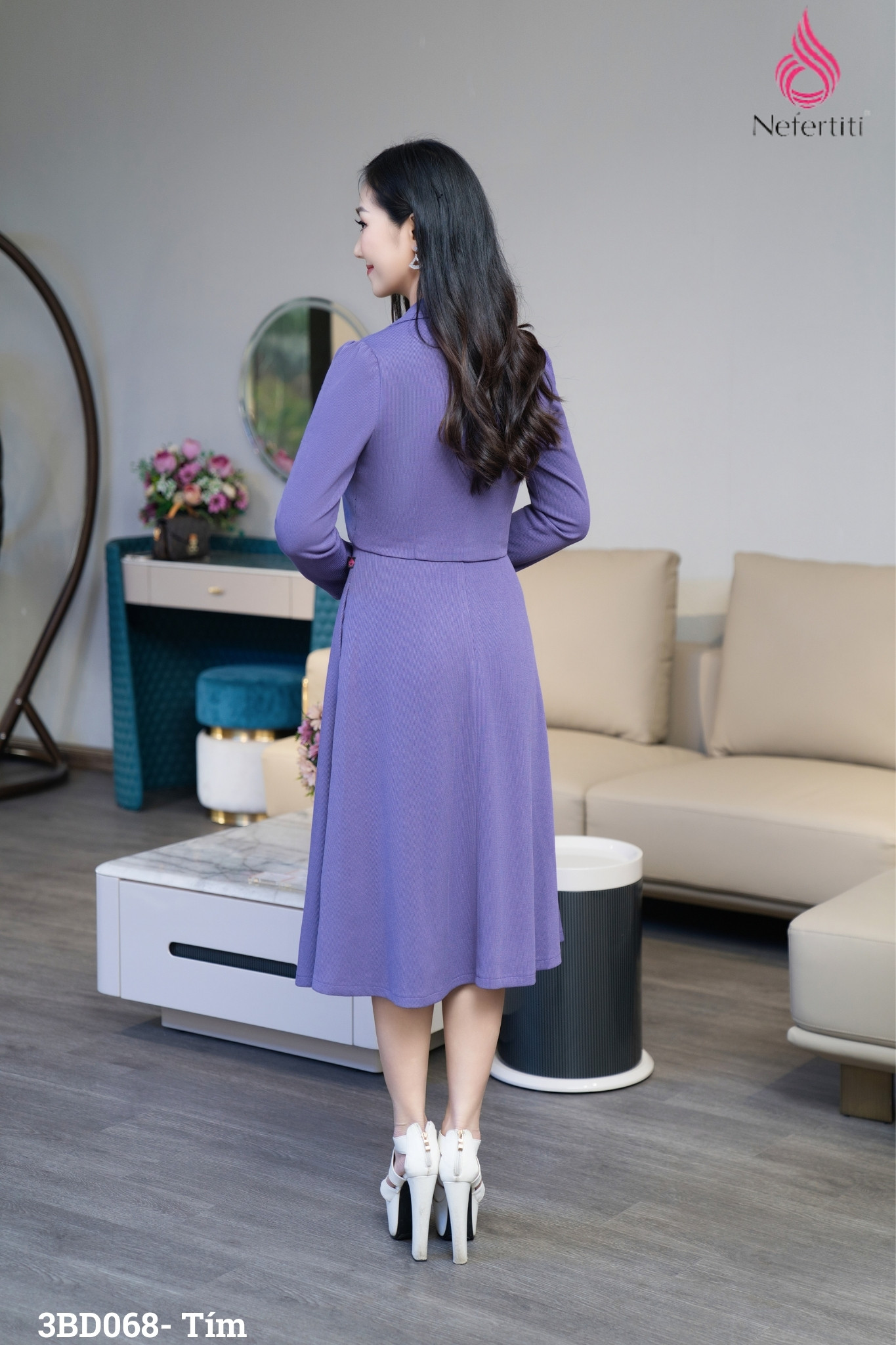 3BD068  - SÉT ĐẦM TÍM DÁNG XÒE + ÁO KHOÁC LỬNG TRẺ TRUNG