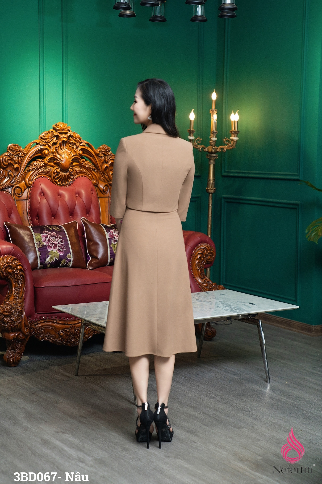 3BD067 - SÉT ĐẦM NÂU DÁNG XÒE + ÁO VEST LỪNG THANH LỊCH