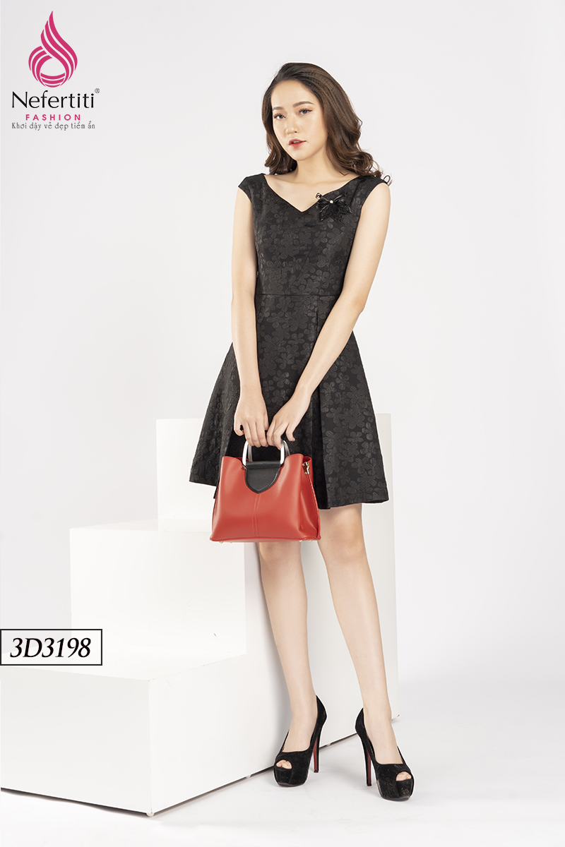 3D3198 - ĐẦM CỔ V DÁNG XÒE ĐÍNH HOA TRANG TRÍ