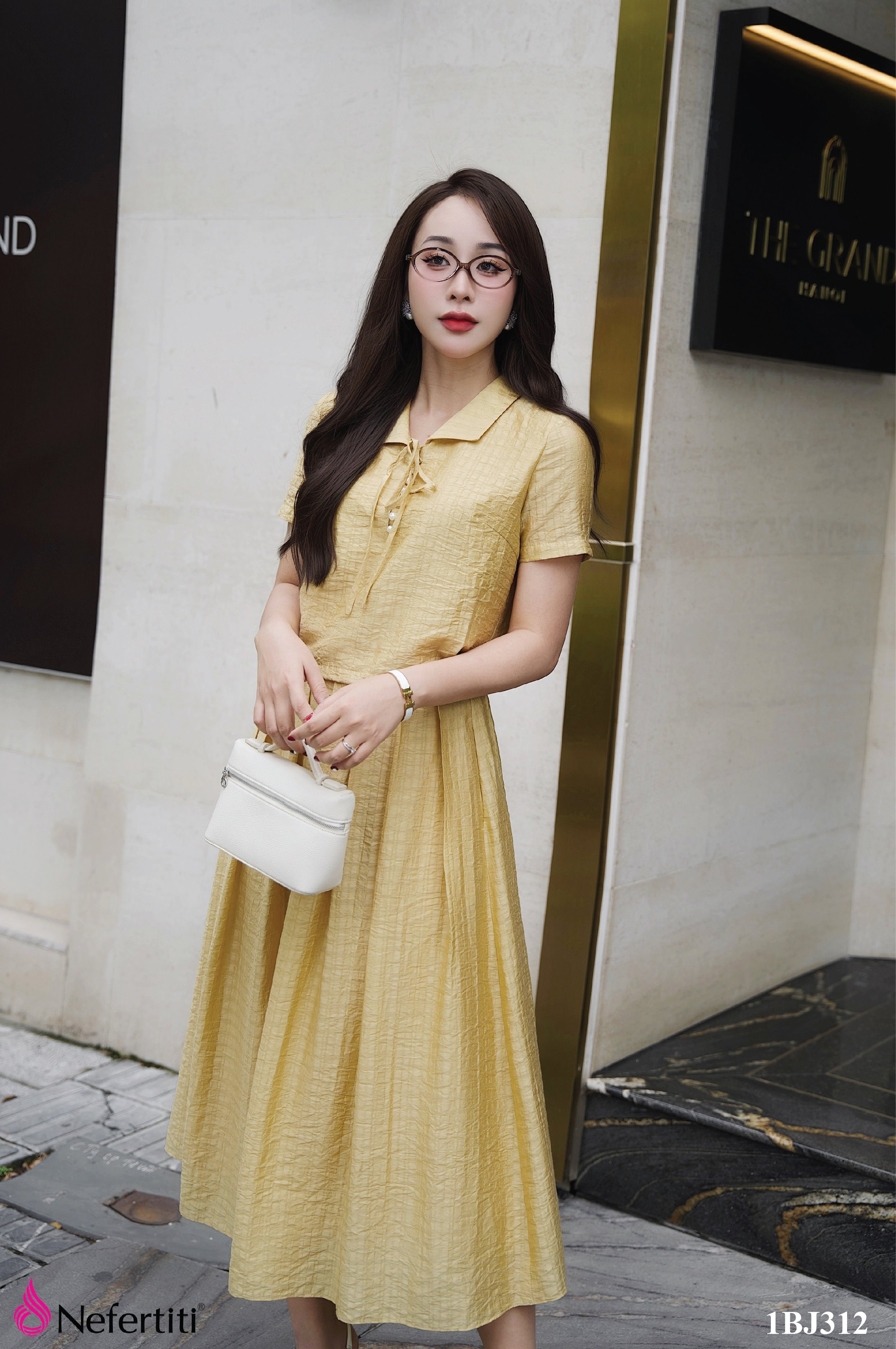 1BJ312 - Bộ Juyp vàng chân xếp ly