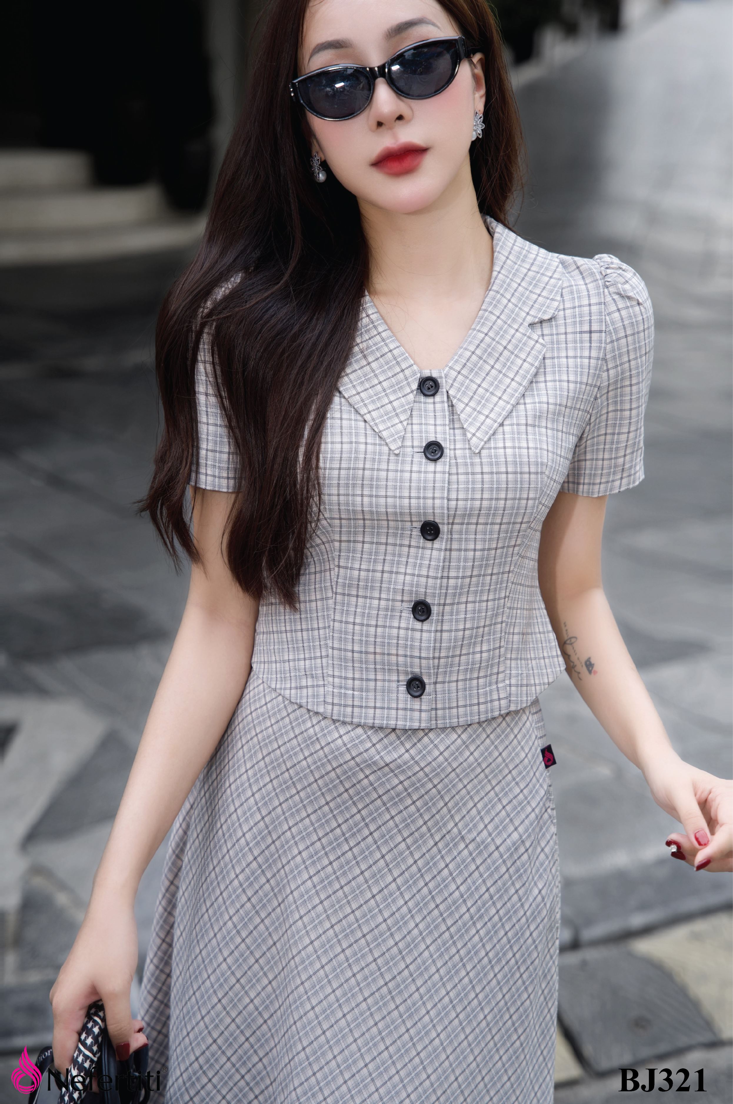 2BJ321 - Bộ Juyp kẻ trẻ trung